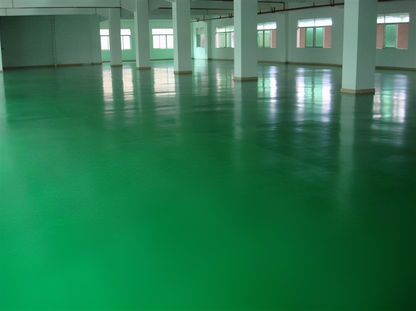 沈阳环氧地坪漆不干是为什么?(图1) 环氧地坪漆不干是为什么?